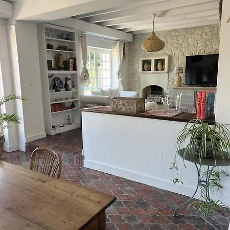 La Providence Elegant 5 Bedroom Stone House With Private Pool * Brives-sur-Charente