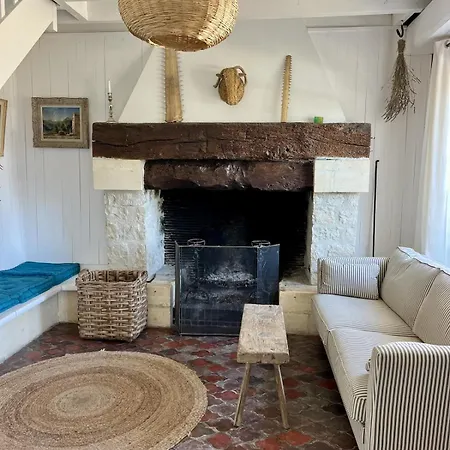 Feriehus La Providence Elegant 5 Bedroom Stone House With Private Pool Brives-sur-Charente