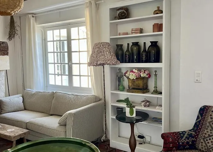 La Providence Elegant 5 Bedroom Stone House With Private Pool Dom wakacyjny