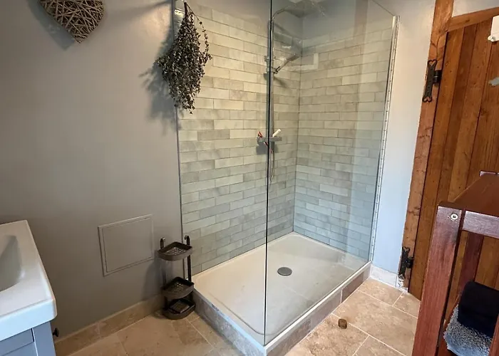 Dom wakacyjny La Providence Elegant 5 Bedroom Stone House With Private Pool *